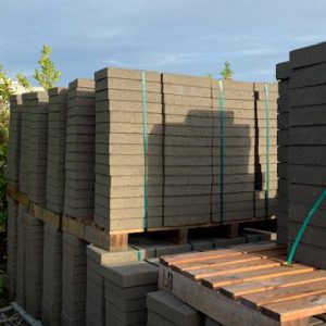 Grijze betontegels 30x30