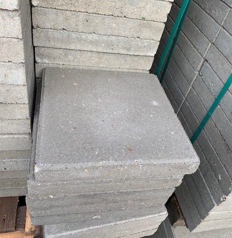Grijze 30x30 betontegels