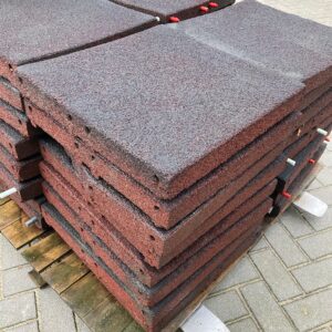 Rubbertegel 50x50x5cm (P47)