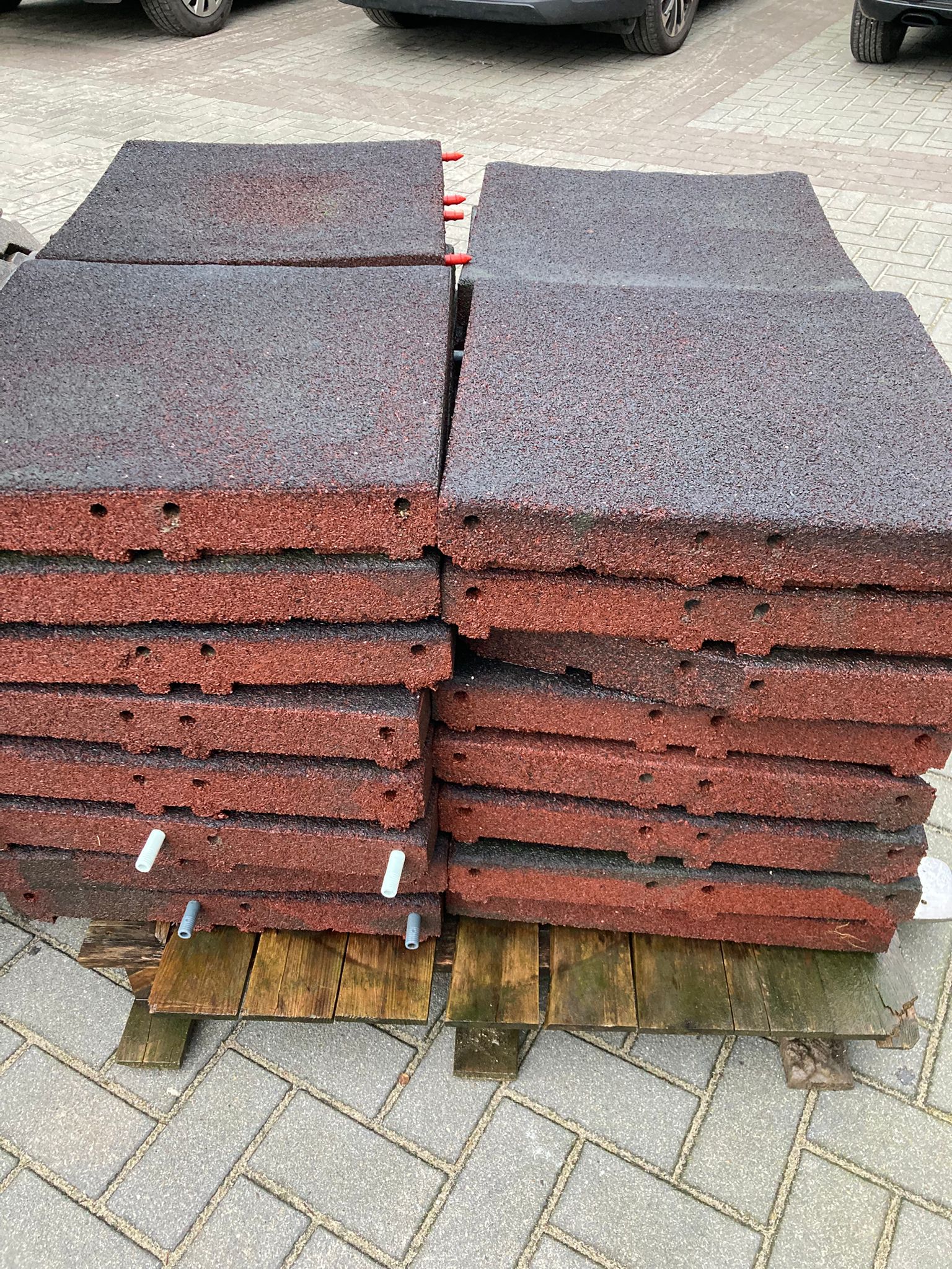 Rubbertegel 50x50x5cm (P47) - Afbeelding 2